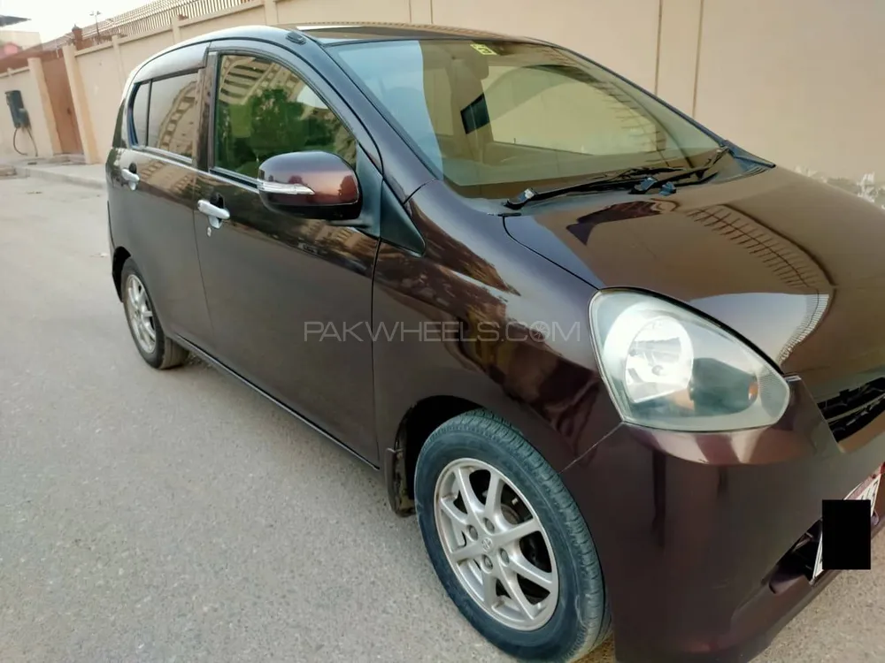 Toyota Pixis Epoch 2013 for Sale in Karachi Toyota Pixis Epoch 2013 for Sale in Karachi Image-2