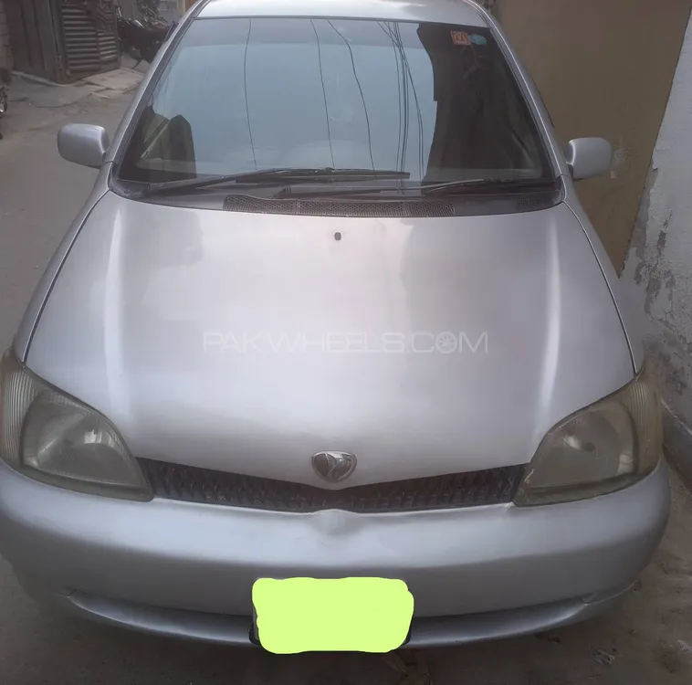 Toyota Platz 2002 for Sale in Lahore Toyota Platz 2002 for Sale in Lahore Image-7