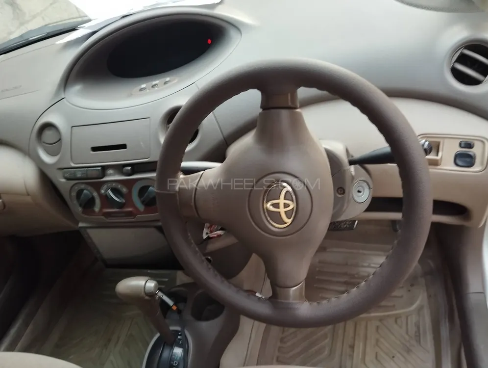 Toyota Platz 2004 for Sale in Rawalpindi Toyota Platz 2004 for Sale in Rawalpindi Image-6