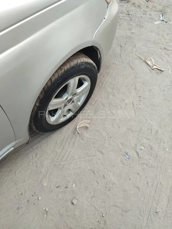 Toyota Platz 2004 for Sale in Rawalpindi Toyota Platz 2004 for Sale in Rawalpindi Image-3