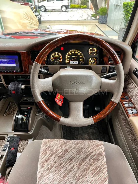 Toyota Prado 1993 for Sale in Abbottabad Toyota Prado 1993 for Sale in Abbottabad Image-17