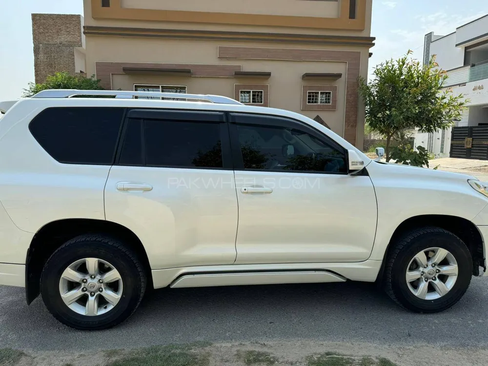 Toyota Prado 2013 for Sale in Multan Toyota Prado 2013 for Sale in Multan Image-9