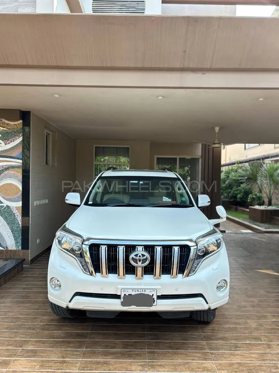 Toyota Prado 2016 for Sale in Lahore Toyota Prado 2016 for Sale in Lahore Image-1