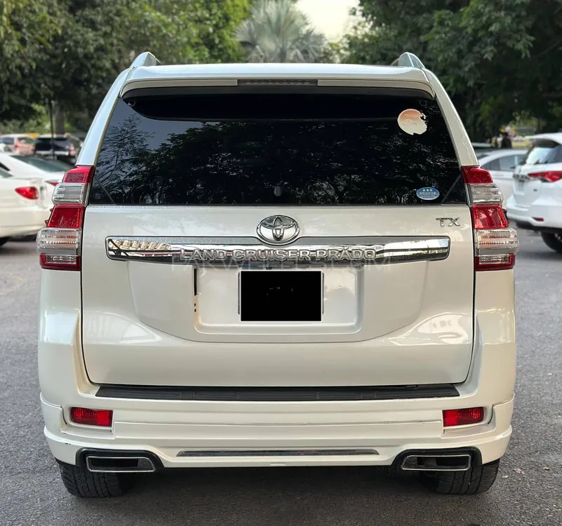 Toyota Prado 2016 for Sale in Jhelum Toyota Prado 2016 for Sale in Jhelum Image-9