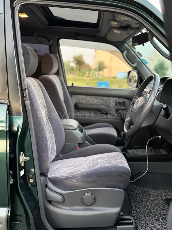 Toyota Prado 1997 for Sale in Lahore Toyota Prado 1997 for Sale in Lahore Image-8