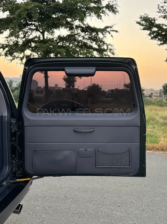 Toyota Prado 1997 for Sale in Lahore Toyota Prado 1997 for Sale in Lahore Image-17