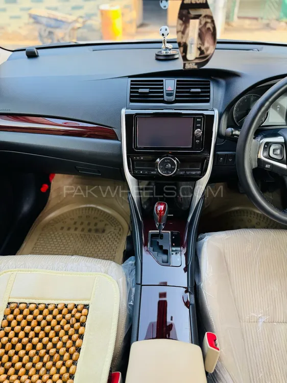 Toyota Premio 2016 for Sale in Peshawar Toyota Premio 2016 for Sale in Peshawar Image-9