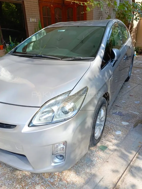Toyota Prius 2010 for Sale in Rawalpindi Toyota Prius 2010 for Sale in Rawalpindi Image-6