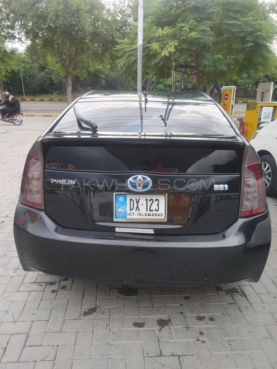 Toyota Prius 2012 for Sale in Islamabad Toyota Prius 2012 for Sale in Islamabad Image-5