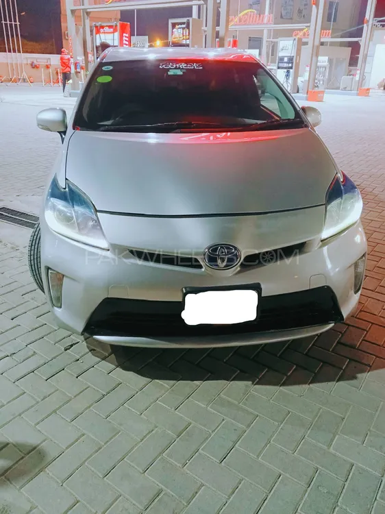 Toyota Prius 2012 for Sale in Rawalpindi Toyota Prius 2012 for Sale in Rawalpindi Image-6