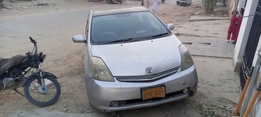 Toyota Prius 2007 for Sale in Karachi Toyota Prius 2007 for Sale in Karachi Image-4