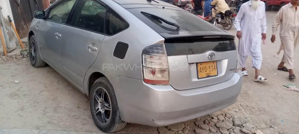 Toyota Prius 2007 for Sale in Karachi Toyota Prius 2007 for Sale in Karachi Image-1