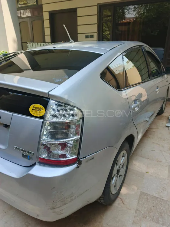 Toyota Prius 2007 for Sale in Karachi Toyota Prius 2007 for Sale in Karachi Image-10