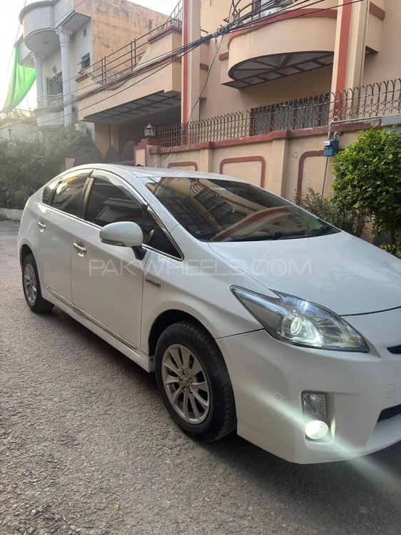 Toyota Prius 2010 for Sale in Rawalpindi Toyota Prius 2010 for Sale in Rawalpindi Image-2