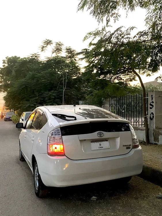 Toyota Prius 2007 for Sale in Karachi Toyota Prius 2007 for Sale in Karachi Image-8