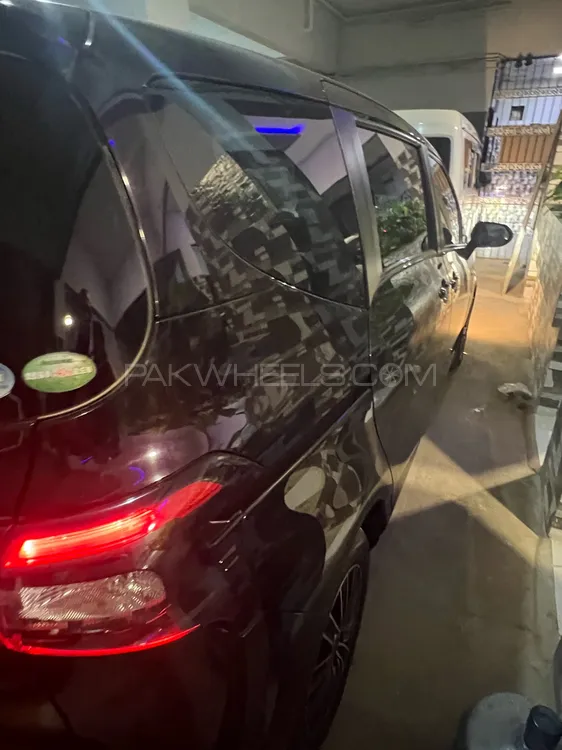 Toyota Sienta 2018 for Sale in Karachi Toyota Sienta 2018 for Sale in Karachi Image-5
