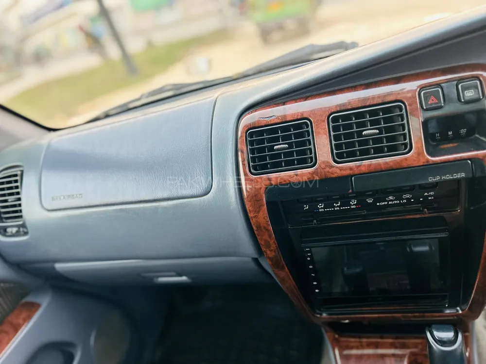 Toyota Surf 1996 for Sale in Lahore Toyota Surf 1996 for Sale in Lahore Image-16