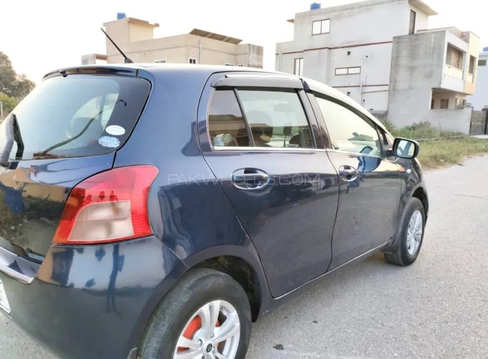 Toyota Vitz 2005 for Sale in Lahore Toyota Vitz 2005 for Sale in Lahore Image-7