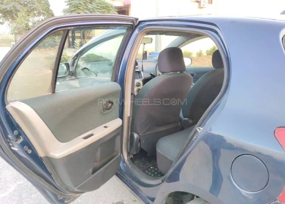 Toyota Vitz 2005 for Sale in Lahore Toyota Vitz 2005 for Sale in Lahore Image-12