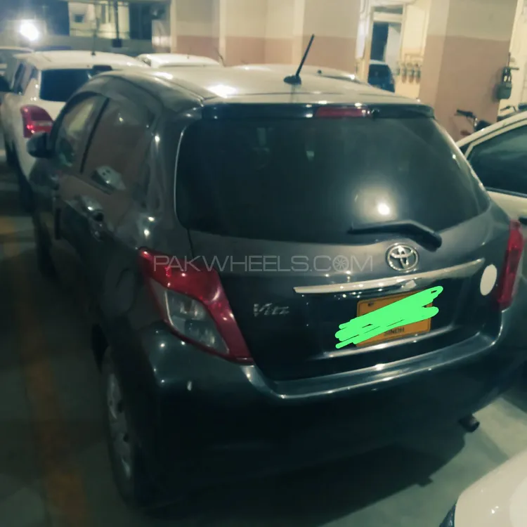 Toyota Vitz 2011 for Sale in Karachi Toyota Vitz 2011 for Sale in Karachi Image-2