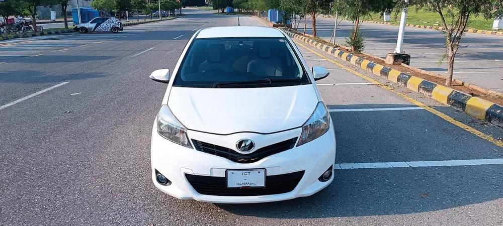 Toyota Vitz 2011 for Sale in Karachi Toyota Vitz 2011 for Sale in Karachi Image-1