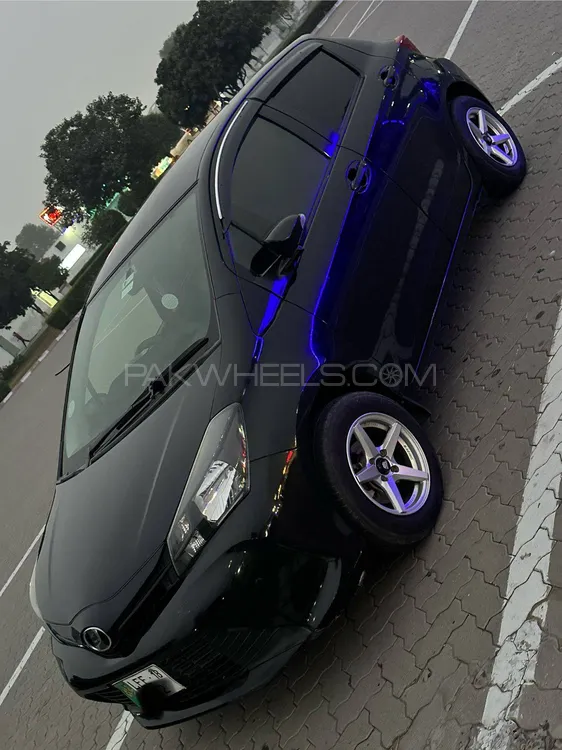 Toyota Vitz 2014 for Sale in Lahore Toyota Vitz 2014 for Sale in Lahore Image-3