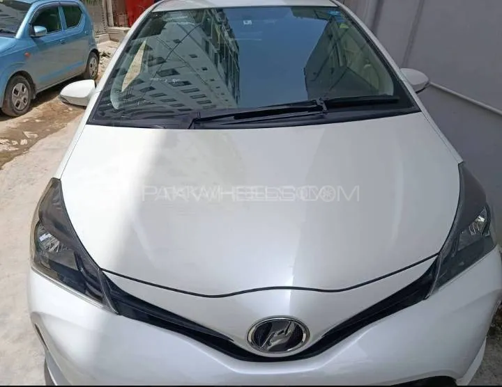 Toyota Vitz 2015 for Sale in Karachi Toyota Vitz 2015 for Sale in Karachi Image-3