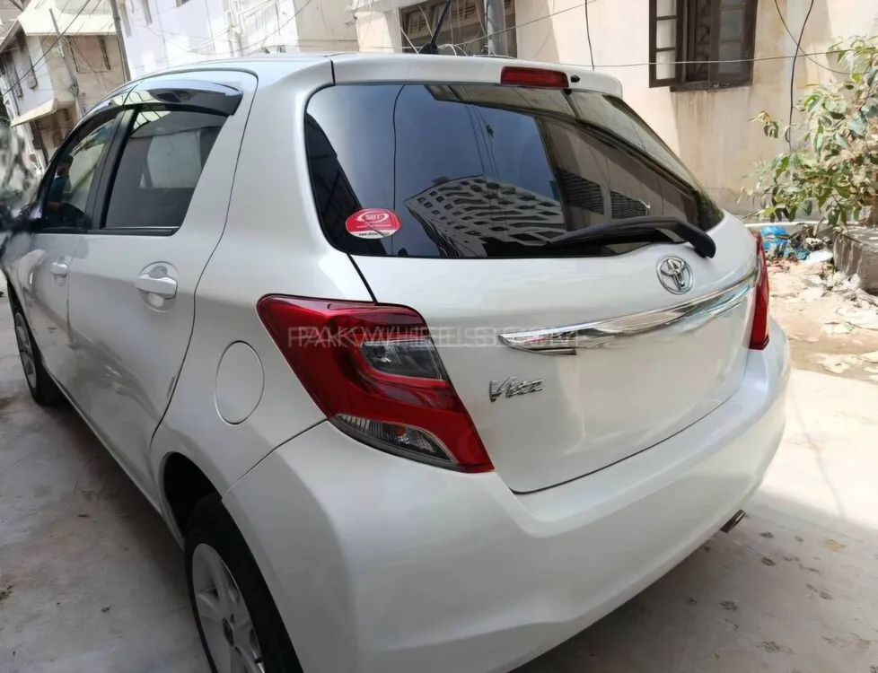 Toyota Vitz 2015 for Sale in Karachi Toyota Vitz 2015 for Sale in Karachi Image-9
