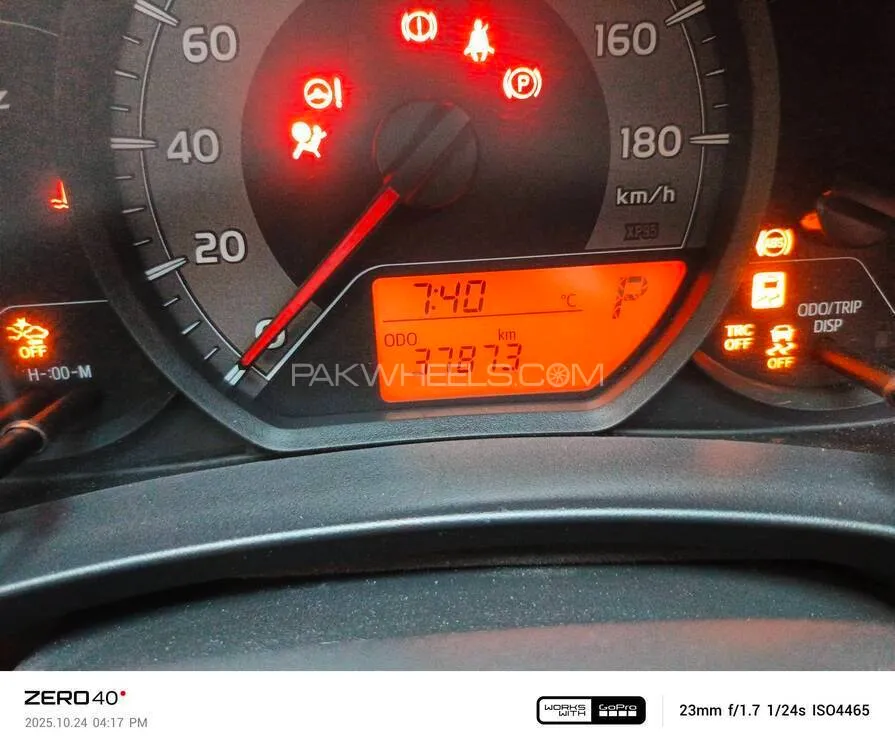 Toyota Vitz 2015 for Sale in Lahore Toyota Vitz 2015 for Sale in Lahore Image-2