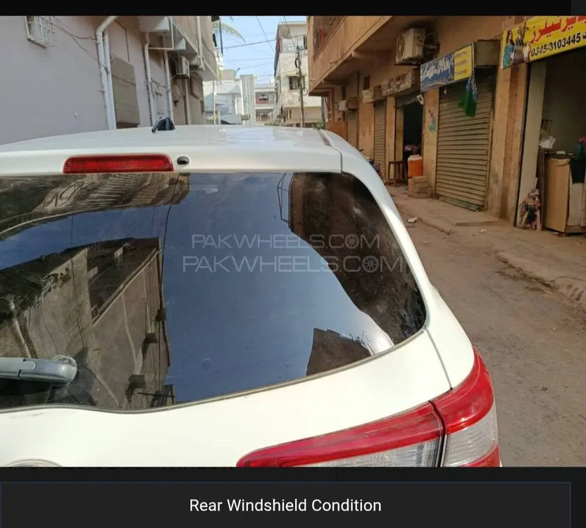 Toyota Vitz 2017 for Sale in Karachi Toyota Vitz 2017 for Sale in Karachi Image-3