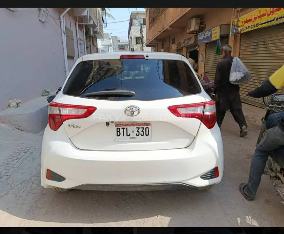 Toyota Vitz 2017 for Sale in Karachi Toyota Vitz 2017 for Sale in Karachi Image-5