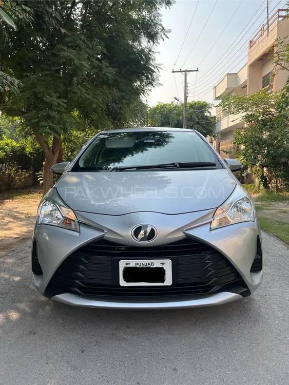 Toyota Vitz 2018 for Sale in Lahore Toyota Vitz 2018 for Sale in Lahore Image-6