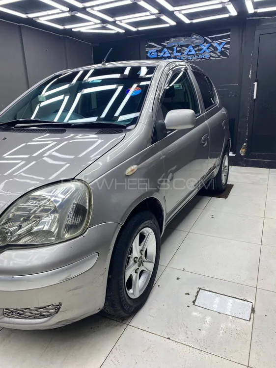 Toyota Vitz 2003 for Sale in Malakand Agency Toyota Vitz 2003 for Sale in Malakand Agency Image-1