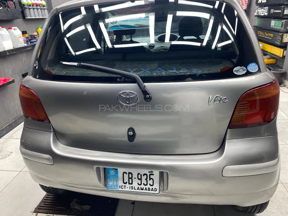 Toyota Vitz 2003 for Sale in Malakand Agency Toyota Vitz 2003 for Sale in Malakand Agency Image-2