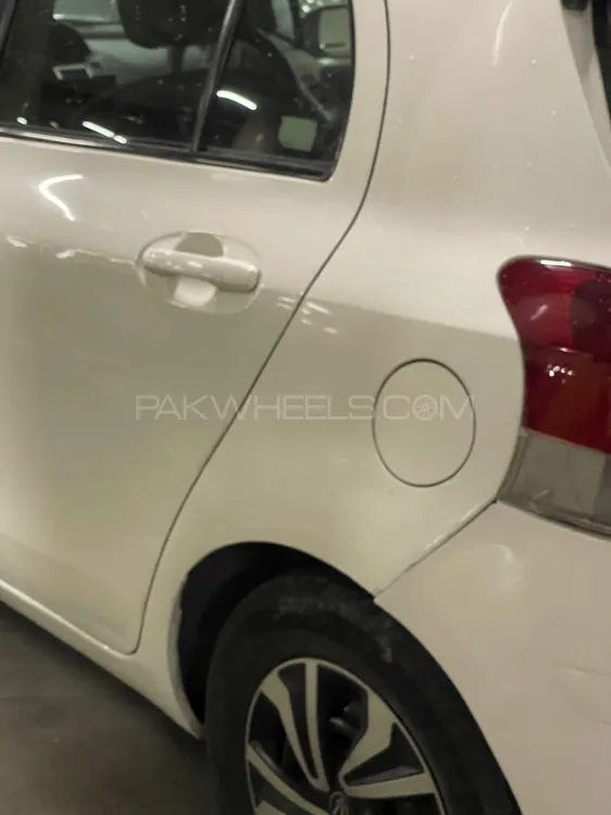 Toyota Vitz 2009 for Sale in Lahore Toyota Vitz 2009 for Sale in Lahore Image-5