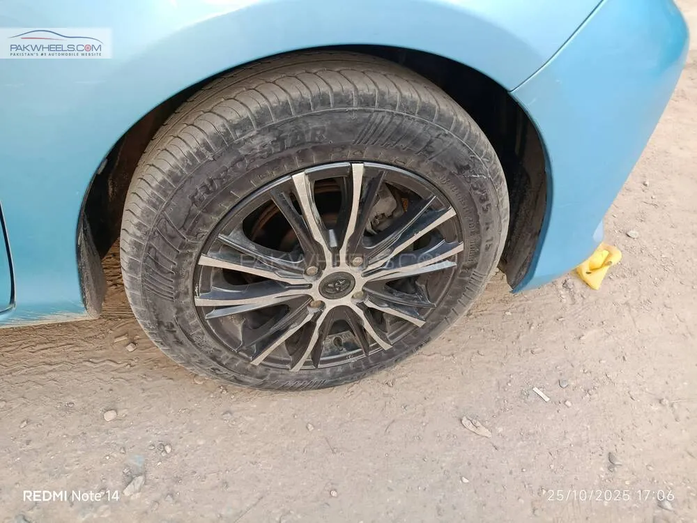 Toyota Vitz 2015 for Sale in Karachi Toyota Vitz 2015 for Sale in Karachi Image-14