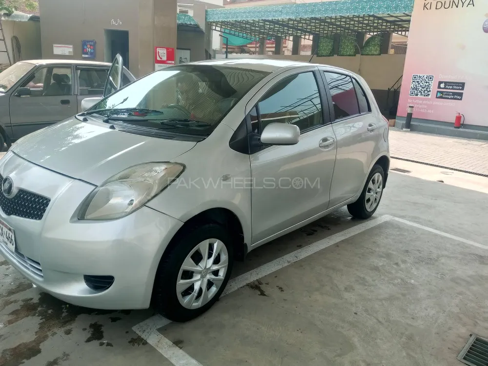 Toyota Vitz 2005 for Sale in Multan Toyota Vitz 2005 for Sale in Multan Image-9