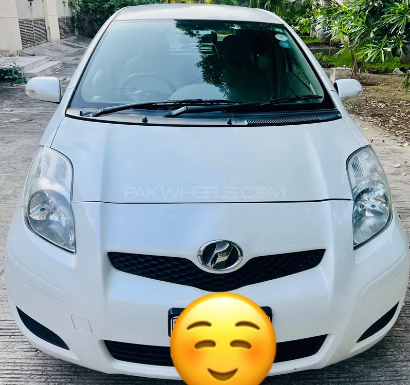 Toyota Vitz 2009 for Sale in Lahore Toyota Vitz 2009 for Sale in Lahore Image-1
