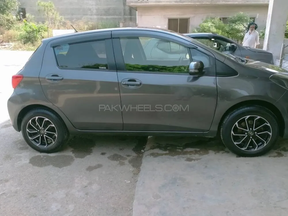 Toyota Vitz 2015 for Sale in Islamabad Toyota Vitz 2015 for Sale in Islamabad Image-5