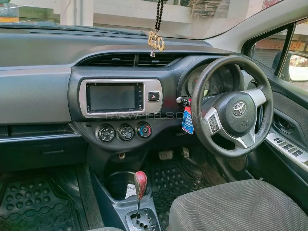 Toyota Vitz 2015 for Sale in Islamabad Toyota Vitz 2015 for Sale in Islamabad Image-7