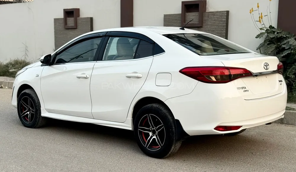 Toyota Yaris Sedan 2020 for Sale in Karachi Toyota Yaris Sedan 2020 for Sale in Karachi Image-3