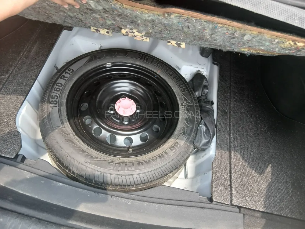 Toyota Yaris Sedan 2022 for Sale in Lahore Toyota Yaris Sedan 2022 for Sale in Lahore Image-5
