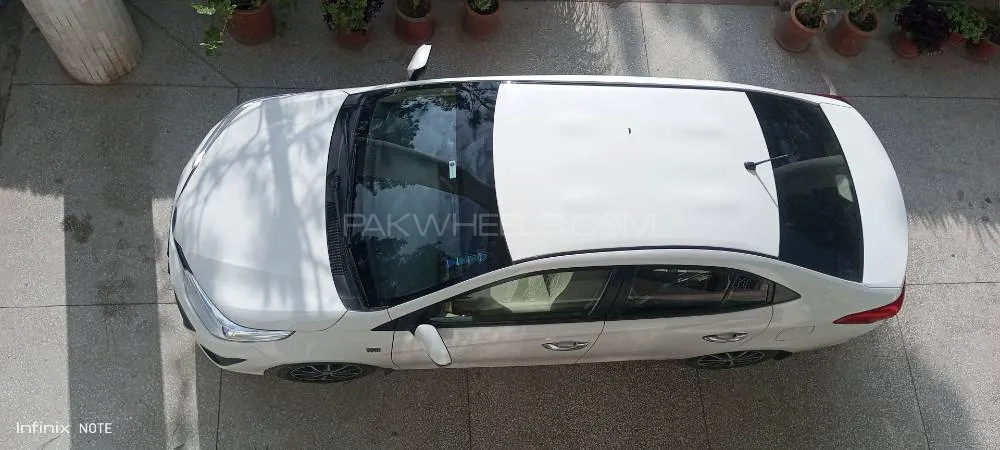 Toyota Yaris Sedan 2020 for Sale in Karachi Toyota Yaris Sedan 2020 for Sale in Karachi Image-9