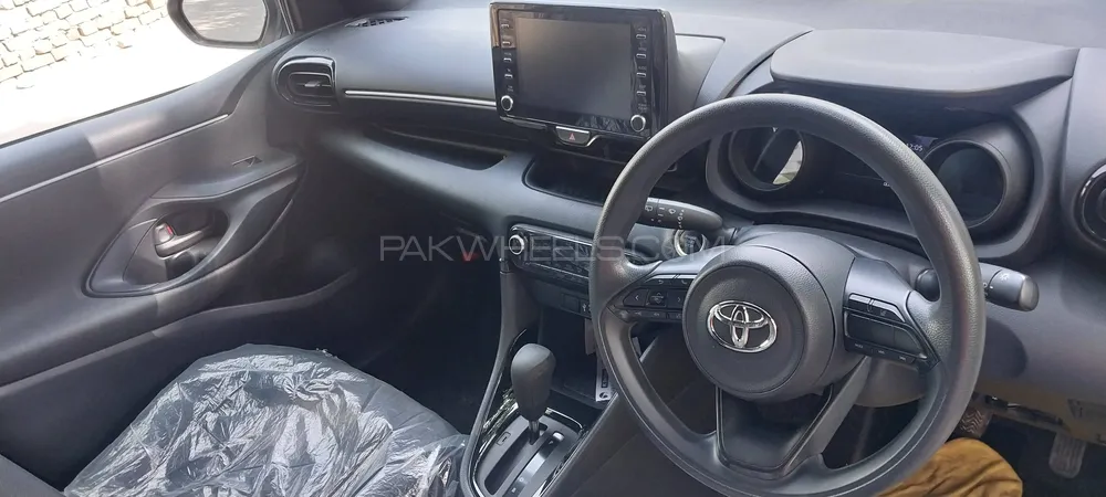 Toyota Yaris Hatchback 2021 for Sale in Multan Toyota Yaris Hatchback 2021 for Sale in Multan Image-14