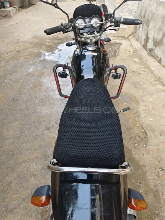 Yamaha YB 125Z-DX 2022 for Sale Yamaha YB 125Z-DX 2022 for Sale Image-2