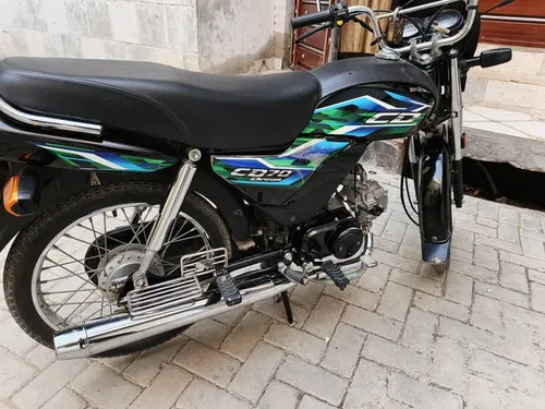 Honda CD 70 Dream 2025