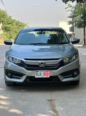 Honda Civic Oriel 1.8 i-VTEC CVT 2017