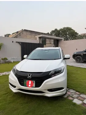 Honda Vezel Hybrid Z 2016