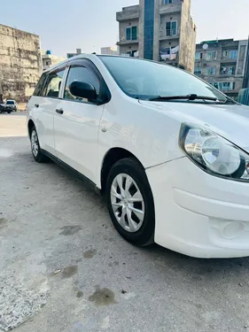 Nissan AD Van 2007