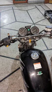 Suzuki GS 150 2022